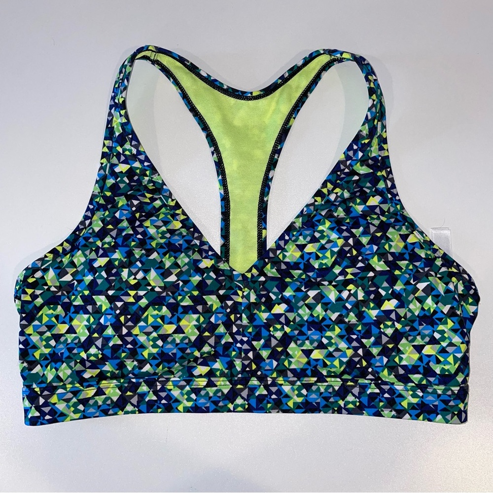 🔥 3 for $15 🔥
Victorias secret sports bra size small
